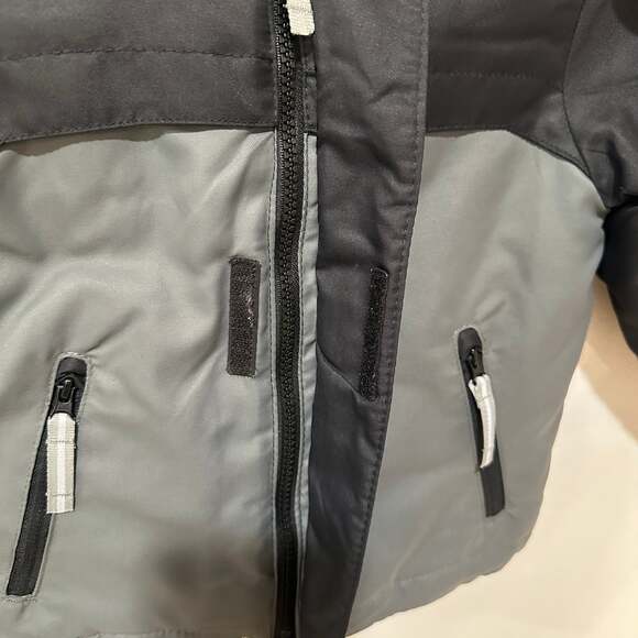 Cat & Jack Baby Toddler Black & Gray Winter Hooded Jacket Size 2T - Picture 5 of 8
